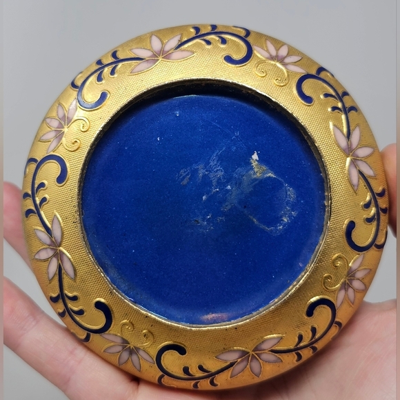 Vintage Cloisonné And Enamel Flower And Butterflies Trinket Jewelry Box Round - Picture 3 of 13